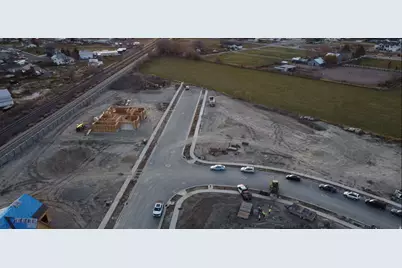 1405 N Whisper Hollow Cir #113, Lehi, UT 84043 - Photo 2