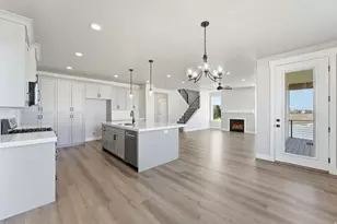 626 W Cottle Ln, Farmington, UT 84025 - Photo 38
