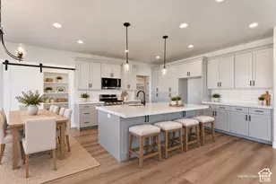 626 W Cottle Ln, Farmington, UT 84025 - Photo 10