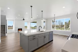 626 W Cottle Ln, Farmington, UT 84025 - Photo 24