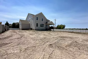 626 W Cottle Ln, Farmington, UT 84025 - Photo 14