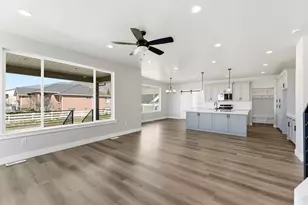 626 W Cottle Ln, Farmington, UT 84025 - Photo 34