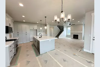 626 W Cottle Ln, Farmington, UT 84025 - Photo 22