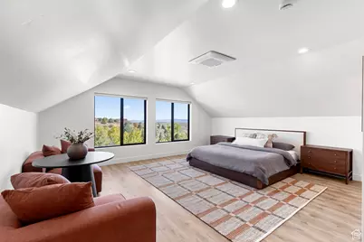 984 S Crossed Arrows Cir, Garden City, UT 84028 - Photo 38