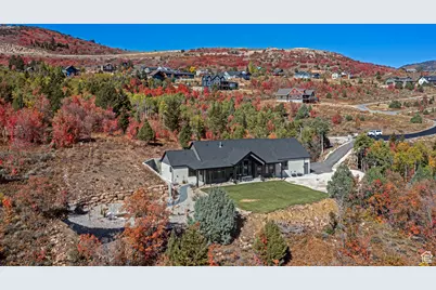 984 S Crossed Arrows Cir, Garden City, UT 84028 - Photo 52