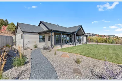 984 S Crossed Arrows Cir, Garden City, UT 84028 - Photo 46