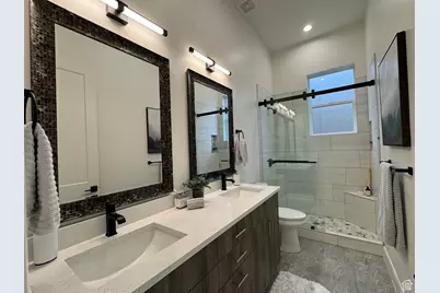 136 S 700 E #2, Salt Lake City, UT 84102 - Photo 16