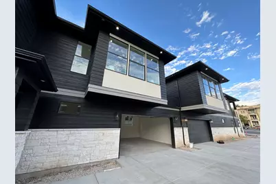 136 S 700 E #2, Salt Lake City, UT 84102 - Photo 2