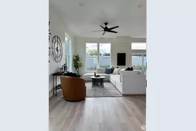 136 S 700 E #2, Salt Lake City, UT 84102 - Photo 8