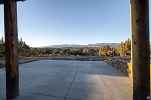 12495 E Solitude Dr, Lapoint, UT 84039 - Photo 26