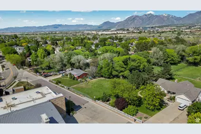 10431 S 1000 W, South Jordan, UT 84095 - Photo 2