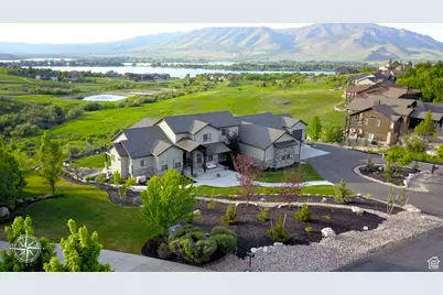 6462 Summit Cv, Huntsville, UT 84317 - Photo 2