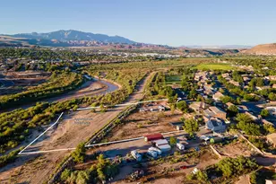 1021 W Churrea Dr, Washington, UT 84780 - Photo 8