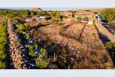 1021 W Churrea Dr, Washington, UT 84780 - Photo 84