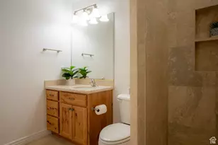 1021 W Churrea Dr, Washington, UT 84780 - Photo 42