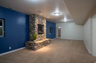 1021 W Churrea Dr, Washington, UT 84780 - Photo 60