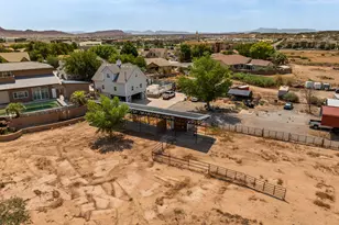 1021 W Churrea Dr, Washington, UT 84780 - Photo 16