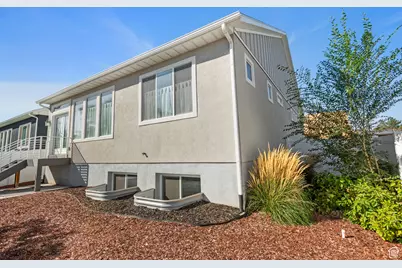 7279 S Kenadi Ct S, West Jordan, UT 84084 - Photo 30