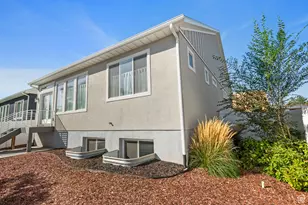 7279 S Kenadi Ct S, West Jordan, UT 84084 - Photo 30