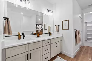 6081 W Parkway Blvd S, West Valley, UT 84128 - Photo 24