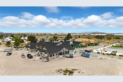 6081 W Parkway S #CAMBR, West Valley, UT 84128 - Photo 2