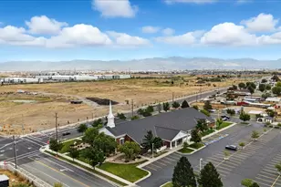 6081 W Parkway #Sutherland S, West Valley, UT 84128 - Photo 20