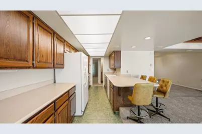 689 E 4149 S, Millcreek, UT 84107 - Photo 8