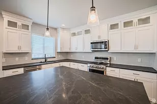 3338 S Heathercrest Dr, Saratoga Springs, UT 84045 - Photo 8