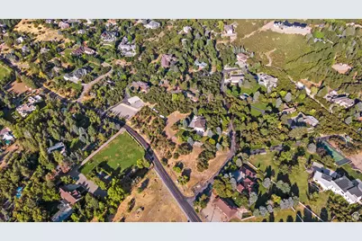 10665 S Dimple Dell Dr E, Sandy, UT 84092 - Photo 40