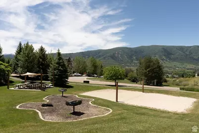 3562 N Fox Run E #406, Eden, UT 84310 - Photo 24