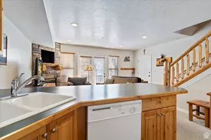 3562 N Fox Run E, Eden, UT 84310 - Photo 6