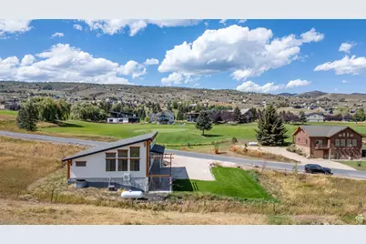 2584 S Country Club Dr #12, Garden City, UT 84028 - Photo 40