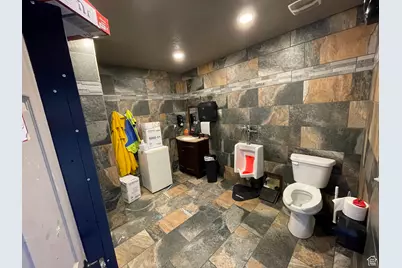 815 W 1700 S, Salt Lake City, UT 84104 - Photo 8