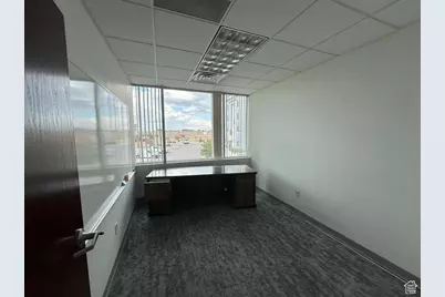 65 E Wadsworth Park Dr, Draper, UT 84020 - Photo 4