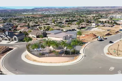 2114 S Pinto St #76, Washington, UT 84780 - Photo 2