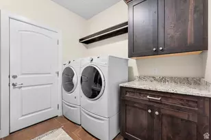 3670 Gundersen Cir, Erda, UT 84029 - Photo 18