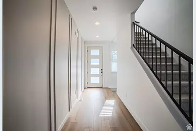 3358 S Heathercrest Dr, Saratoga Springs, UT 84045 - Photo 2