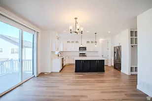 3358 S Heathercrest Dr, Saratoga Springs, UT 84045 - Photo 4