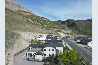 1356 E 3250 N, North Ogden, UT 84414 - Photo 46