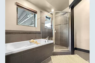 1356 E 3250 N, North Ogden, UT 84414 - Photo 30