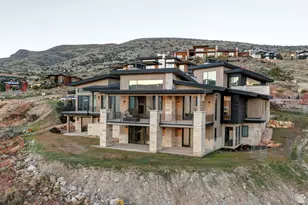 2066 E Oquirrh Mountain Cir, Heber City, UT 84032 - Photo 4