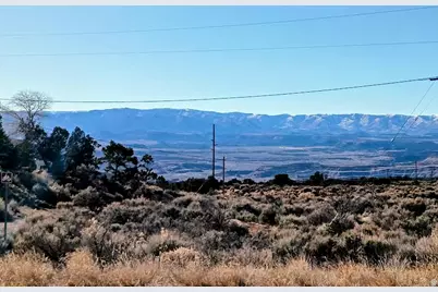 5931 N 550 E, Kenilworth, UT 84529 - Photo 32