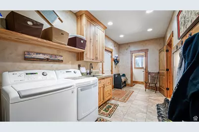 6668 S 3200 W, Spanish Fork, UT 84660 - Photo 14