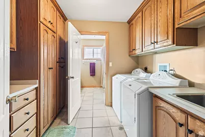 525 N Main St, Koosharem, UT 84744 - Photo 60