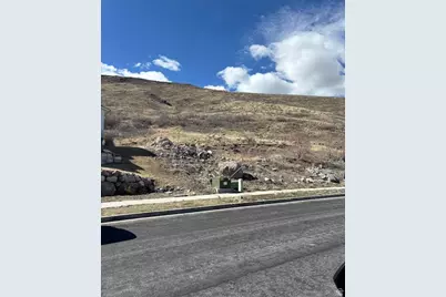 6221 W Fort Pierce Way #204, Herriman, UT 84096 - Photo 2