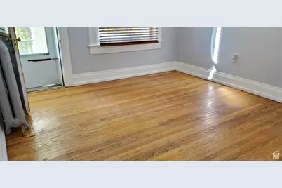 215 S 300 E, Salt Lake City, UT 84111 - Photo 6