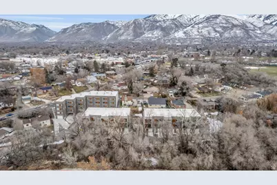 239 E Burch Creek Pl, South Ogden, UT 84405 - Photo 28