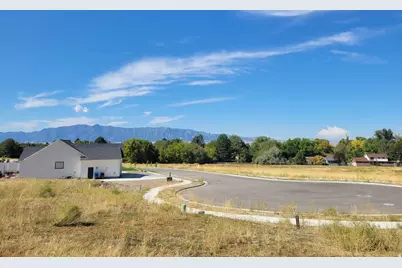 1586 N Sharptail Cir, Logan, UT 84341 - Photo 4