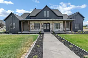 501 W 2300 S, Richfield, UT 84701 - Photo 2