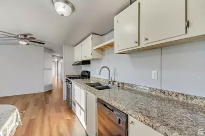 2491 N Highway 89 #323, Pleasant View, UT 84404 - Photo 4